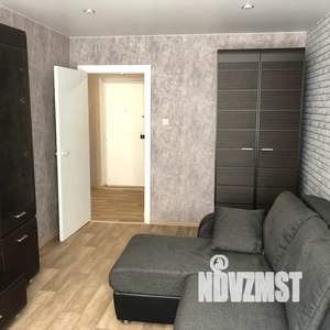 1-к квартира, посуточно, 36м2, 1/10 этаж