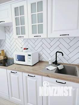 1-к квартира, посуточно, 35м2, 19/20 этаж