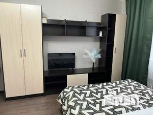 1-к квартира, посуточно, 38м2, 13/18 этаж