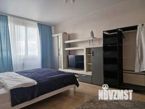 1-к квартира, посуточно, 39м2, 11/17 этаж