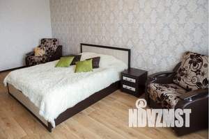 1-к квартира, посуточно, 50м2, 8/25 этаж