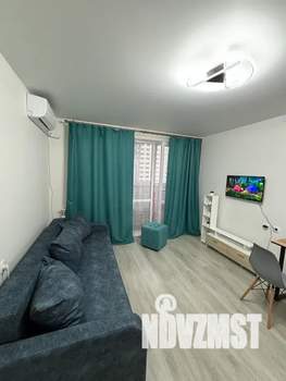 Студия квартира, посуточно, 21м2, 6/18 этаж