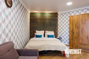 1-к квартира, посуточно, 42м2, 1/1 этаж