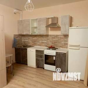 Студия квартира, посуточно, 32м2, 7/17 этаж