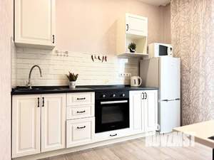 1-к квартира, посуточно, 33м2, 9/16 этаж