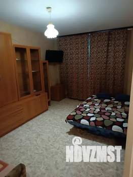 1-к квартира, посуточно, 35м2, 1/10 этаж