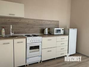 1-к квартира, посуточно, 40м2, 15/17 этаж