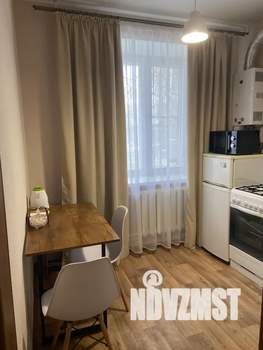 1-к квартира, посуточно, 31м2, 1/5 этаж