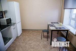 1-к квартира, посуточно, 45м2, 17/25 этаж