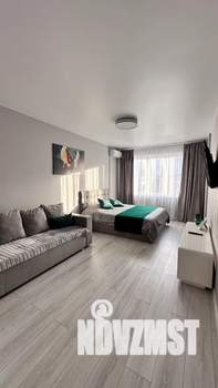 1-к квартира, посуточно, 42м2, 3/25 этаж