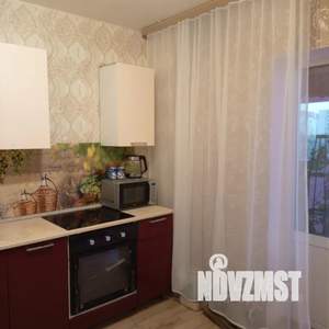 1-к квартира, посуточно, 40м2, 5/17 этаж