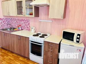 1-к квартира, посуточно, 45м2, 6/15 этаж