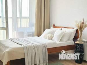 2-к квартира, посуточно, 70м2, 10/25 этаж