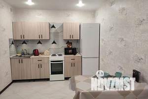 1-к квартира, посуточно, 42м2, 14/17 этаж