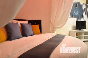 1-к квартира, посуточно, 42м2, 1/1 этаж