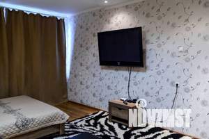 1-к квартира, посуточно, 42м2, 2/10 этаж