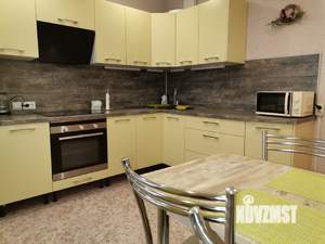 1-к квартира, посуточно, 40м2, 17/17 этаж