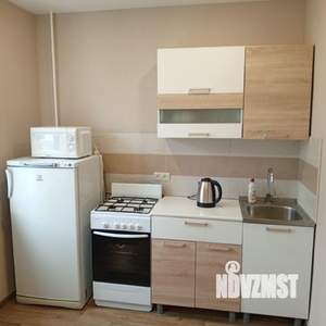 1-к квартира, посуточно, 38м2, 8/9 этаж