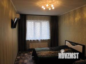 1-к квартира, посуточно, 39м2, 8/15 этаж