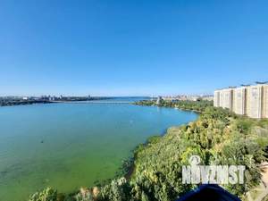 Студия квартира, посуточно, 30м2, 21/25 этаж