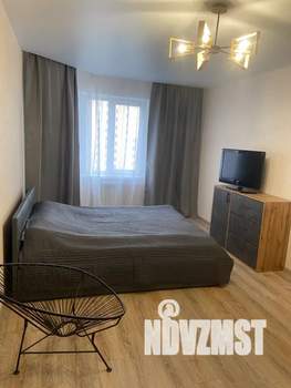 1-к квартира, посуточно, 43м2, 7/17 этаж