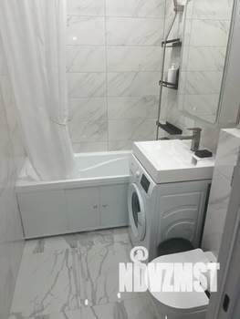 Студия квартира, посуточно, 25м2, 17/19 этаж