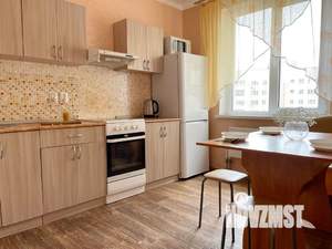 2-к квартира, посуточно, 64м2, 8/17 этаж