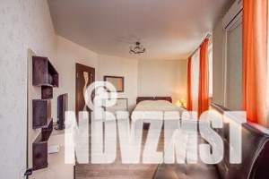 1-к квартира, посуточно, 50м2, 15/16 этаж