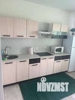 1-к квартира, посуточно, 40м2, 14/15 этаж
