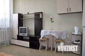 1-к квартира, посуточно, 16м2, 1/1 этаж