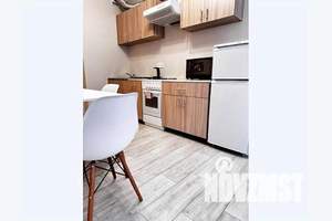 1-к квартира, посуточно, 38м2, 13/19 этаж