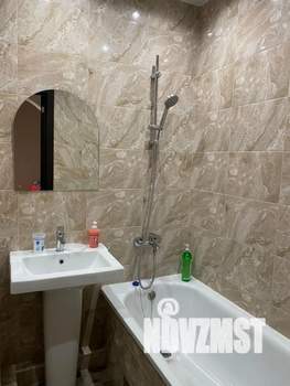 1-к квартира, посуточно, 43м2, 1/1 этаж