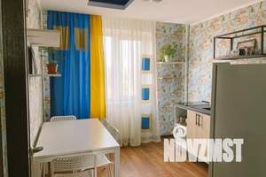 1-к квартира, посуточно, 38м2, 4/10 этаж