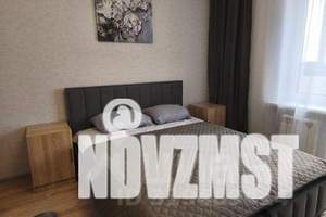 2-к квартира, посуточно, 44м2, 20/25 этаж