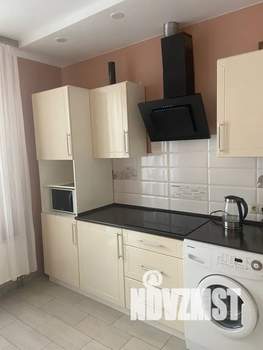 1-к квартира, посуточно, 43м2, 9/25 этаж