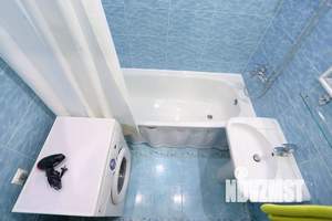 1-к квартира, посуточно, 44м2, 3/9 этаж