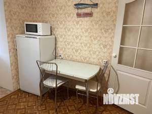1-к квартира, посуточно, 35м2, 4/9 этаж