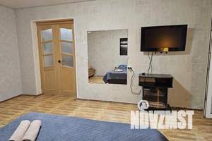 1-к квартира, посуточно, 56м2, 1/11 этаж