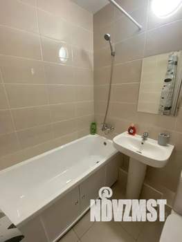 2-к квартира, посуточно, 60м2, 1/20 этаж