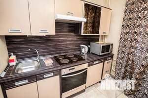 1-к квартира, посуточно, 41м2, 1/10 этаж