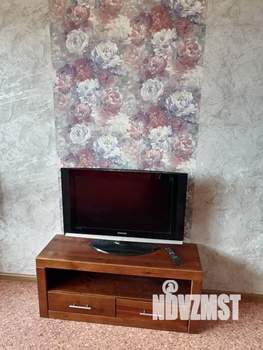 1-к квартира, посуточно, 42м2, 7/17 этаж