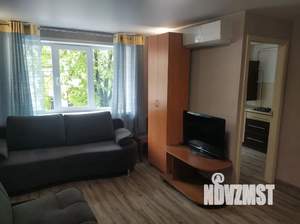 2-к квартира, посуточно, 40м2, 2/5 этаж