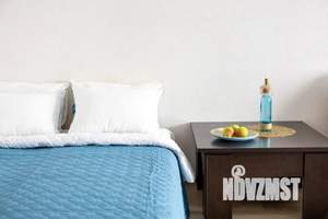 1-к квартира, посуточно, 38м2, 13/15 этаж