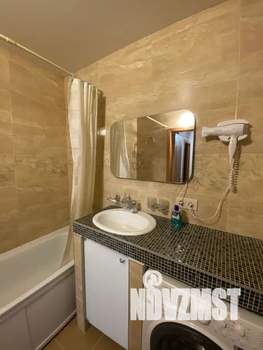 1-к квартира, посуточно, 44м2, 2/10 этаж