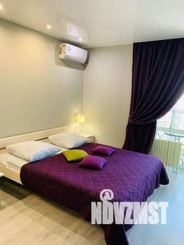 Студия квартира, посуточно, 32м2, 10/17 этаж