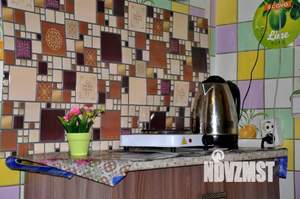 1-к квартира, посуточно, 12м2, 1/1 этаж