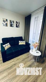 1-к квартира, посуточно, 37м2, 4/17 этаж