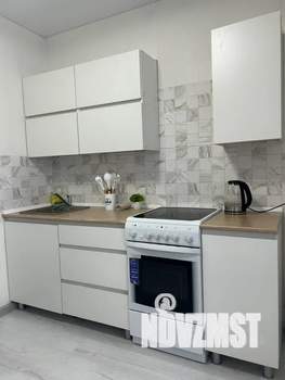 1-к квартира, посуточно, 40м2, 5/22 этаж