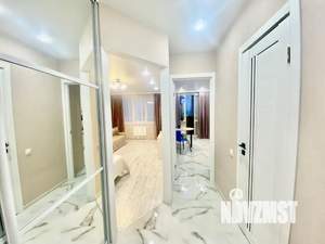 1-к квартира, посуточно, 40м2, 12/25 этаж