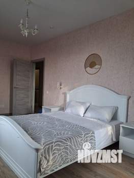 3-к квартира, посуточно, 72м2, 1/1 этаж